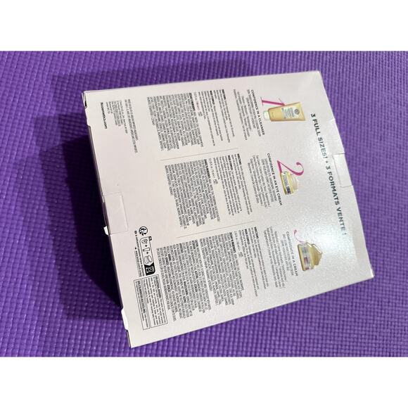 $140 it Cosmetics Skincare Set: face cleanser, Confidence eye cream moisturizer - Picture 4 of 5